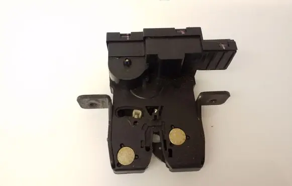 Renault Laguna II Tailgate/trunk/boot lock/catch/latch 8200229903