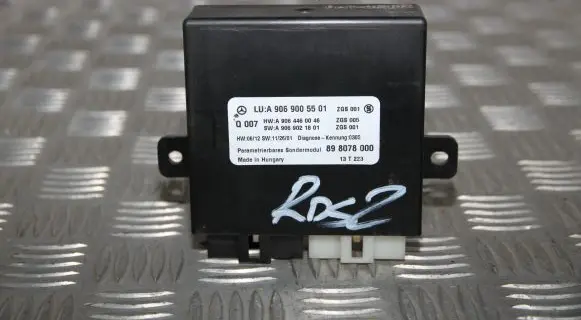 Mercedes-Benz Sprinter W906 Door central lock control unit/module A9069005501 9069005501 898078000