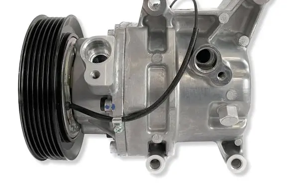 Mazda 2 Air conditioning (A/C) compressor (pump) DRZ861450