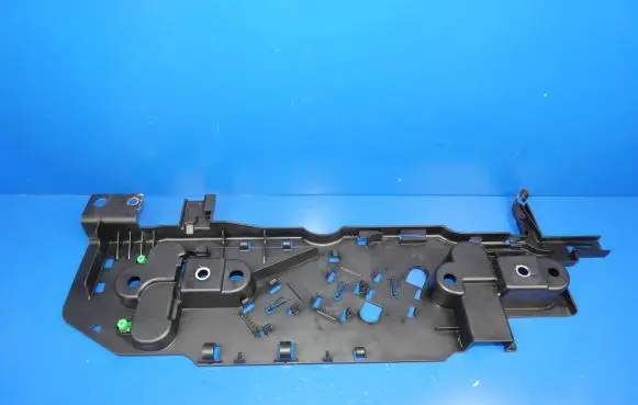 Volvo XC40 Other under body part 32240355 PA66GF30 8889102084