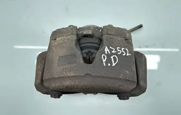 Audi A4 S4 B8 8K Front brake caliper A2557
