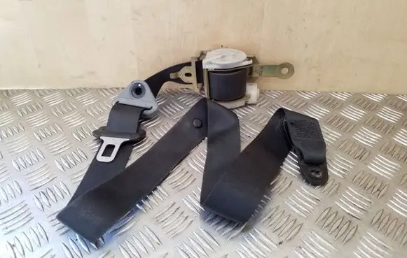 Opel Frontera A Front seatbelt 91140167