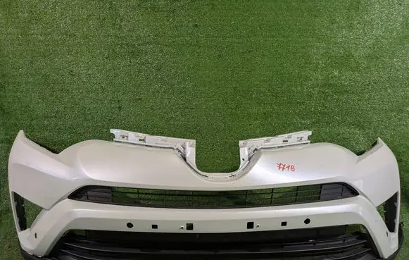 Toyota RAV 4 (XA40) Front bumper 