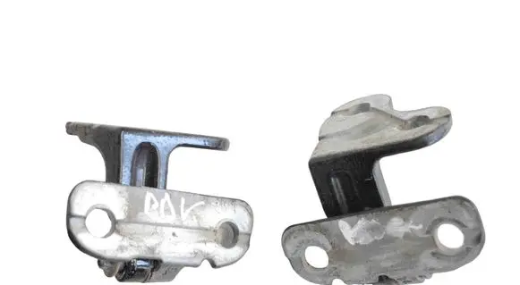 Land Rover Discovery 5 Front door upper hinge CPLA228A66AC