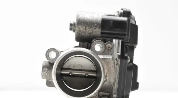 Ford Focus Throttle valve CM5G9F991FB