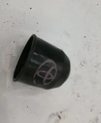 Toyota Avensis T220 Tow ball cover/cap NOCODE