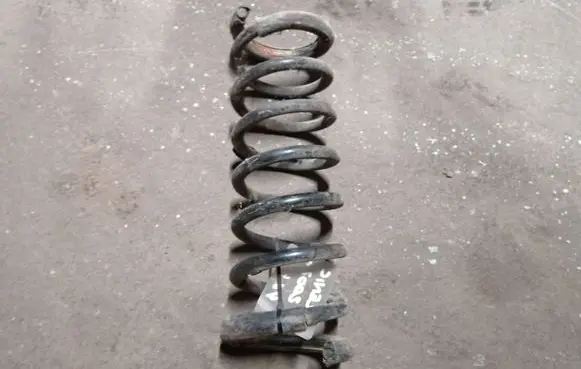 Renault Scenic RX Rear coil spring