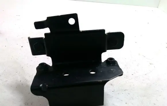 Land Rover Evoque I Other engine bay part HJ3212A610DB