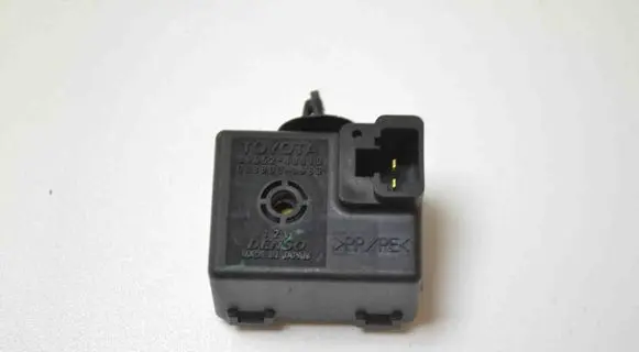 Lexus IS 220D-250-350 Other devices 8665248010