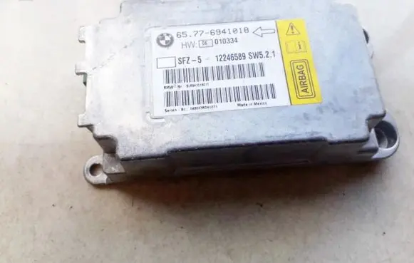 BMW 5 E60 E61 Airbag control unit/module 65776941018 010334