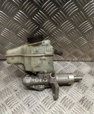 Volkswagen Touran I Master brake cylinder