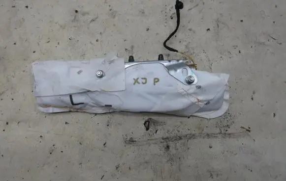 Jaguar XJ X351 Seat airbag 9X23-611D31-BA