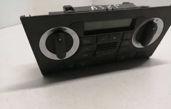 Audi A3 S3 8P Climate control unit 8P0820043E 412206018012
