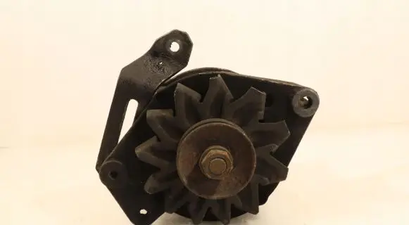 Volkswagen Golf II Generator/alternator 1197311050