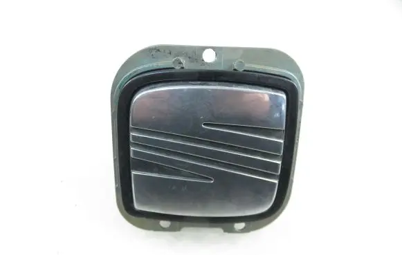 Rear door exterior handle/bracket