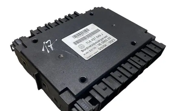 Volkswagen Touareg I Comfort/convenience module 7L6937049J H49S2703 05066522