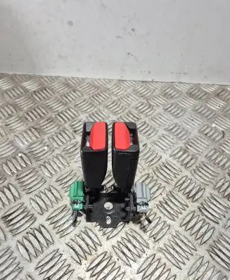 Volvo S60 Rear seatbelt buckle 31462760