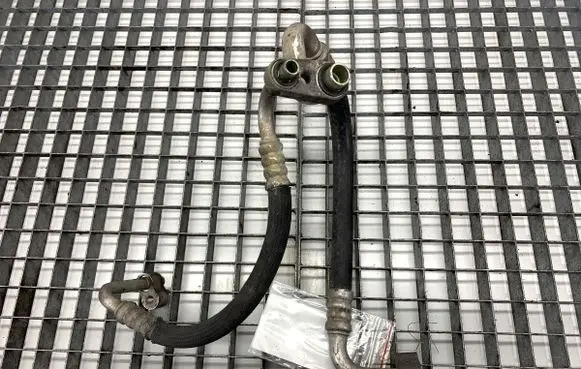 Opel Zafira B Air conditioning (A/C) pipe/hose 