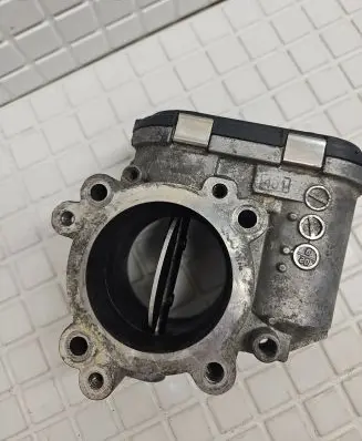 Chrysler 300 - 300C Throttle valve A6420900070 0281002678