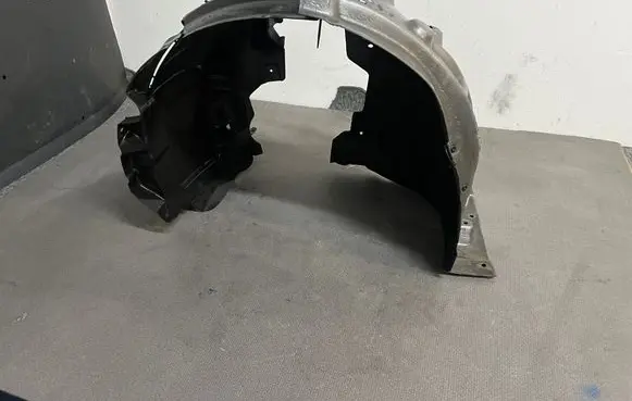BMW 1 F20 F21 Front wheel arch liner splash guards 27648710 REC100