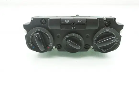 Volkswagen Tiguan Climate control unit 5M2820045A