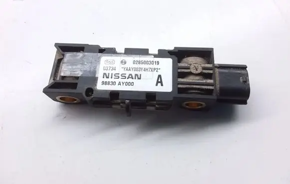 Nissan Primera Airbag deployment crash/impact sensor 98830AY000