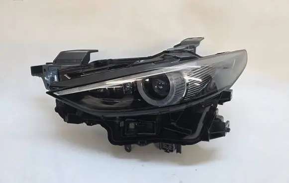 Mazda 3 Headlight/headlamp BCJH-51040