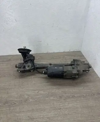 Volkswagen Golf Sportsvan Steering rack 5Q1423050AC 5Q0959439M 5Q0909143M
