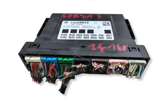 Opel Corsa E Central body control module 13506072