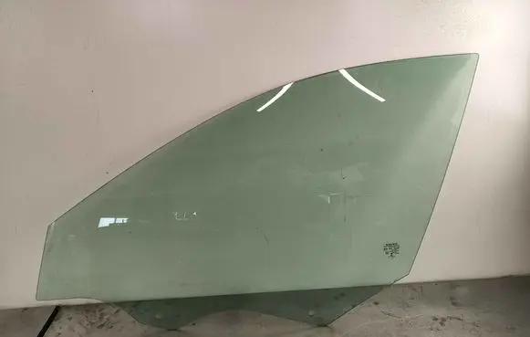 Volvo XC60 Front door window glass four-door 32244872 31424754 32368735