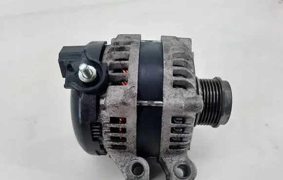 Jaguar XF X250 Generator/alternator GAE0419Y015