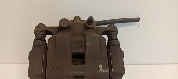 Suzuki Swift III Front brake caliper