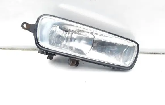 Ford Focus Front fog light 90041467