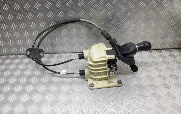 Ford C-MAX I Gear selector/shifter in gearbox 3M5R-7K387-HD