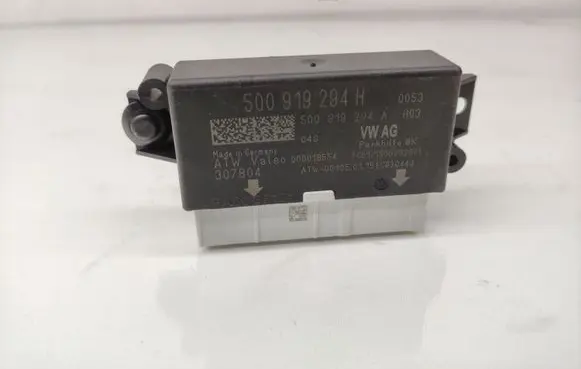 Volkswagen PASSAT B8 Parking PDC control unit/module 5Q0919294