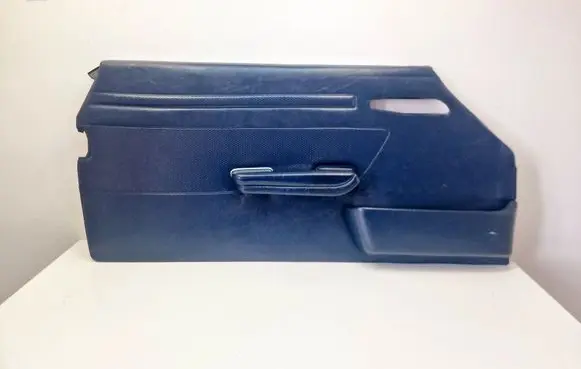Mercedes-Benz SLC C107 Front door card panel trim A1077203770 1077203770