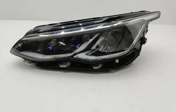 Volkswagen Golf VIII Headlight/headlamp 5H1941005B