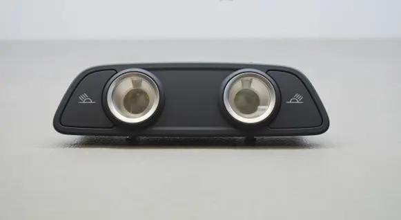 Audi Q7 4M Front seat light 8W0947111 4M0947111