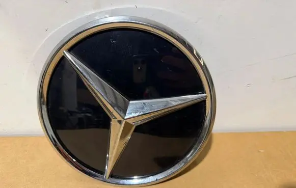 Mercedes-Benz A W177 Manufacturer badge logo/emblem A1778880101
