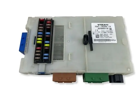 Volvo XC60 Fuse module 30765624AE