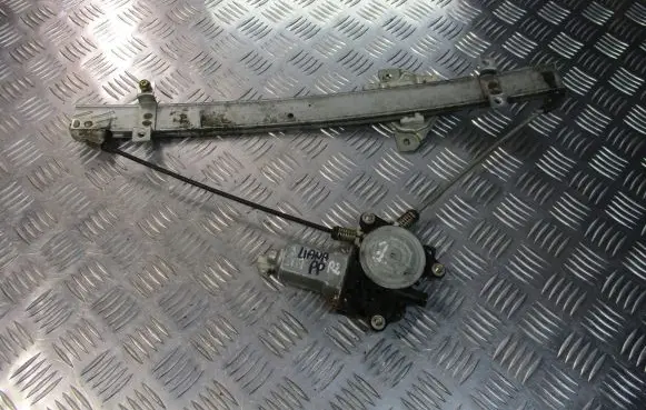 Suzuki Liana Front door window regulator with motor