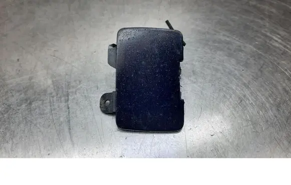Volvo V70 Front tow hook cap/cover 9190320