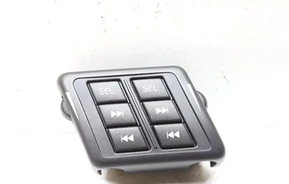 Volvo XC90 Multifunctional control switch/knob 8666729
