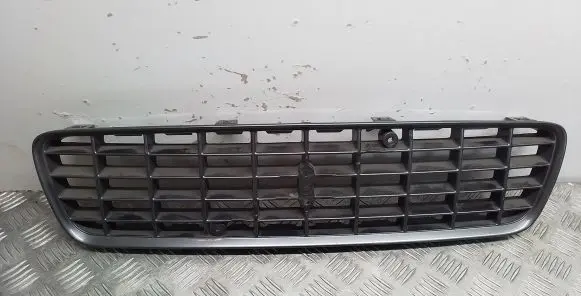 Volvo S60 Front grill 9151881