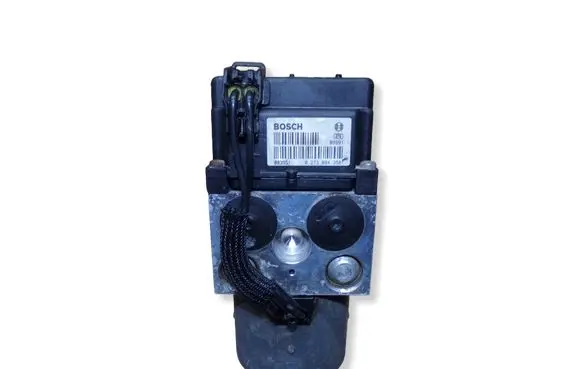 Volkswagen PASSAT B5 ABS Pump 0273004358