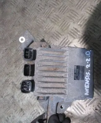 Toyota Avensis T250 Fuel injection control unit/module 1310001371