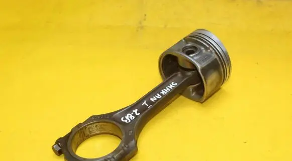 Volkswagen Sharan Piston with connecting rod 021E