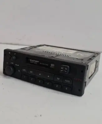 Opel Frontera B Radio/CD/DVD/GPS head unit 90533422 CAR300