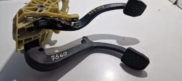 BMW 5 E60 E61 Brake pedal 6759945 400529