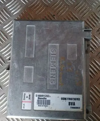 Renault 19 Engine control unit/module S100811202D HOM7700736763 7700859512